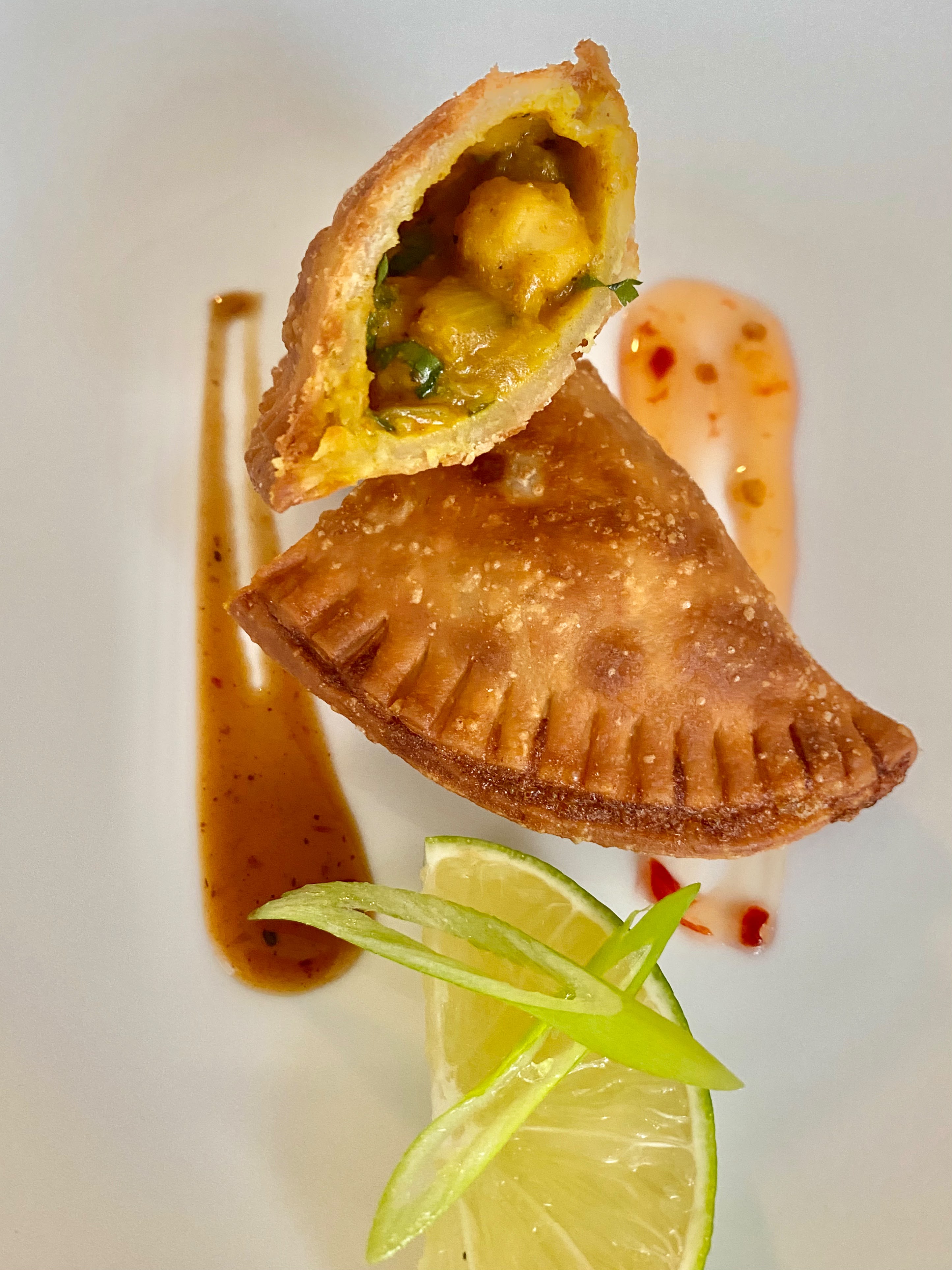 Curry Chickpea Empanadas w Tamarind Chutney